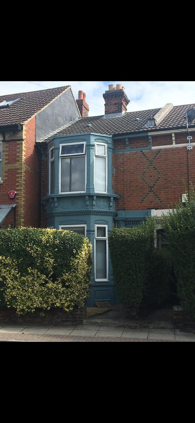 Double Room-southsea- All bills - FEB Main Photo