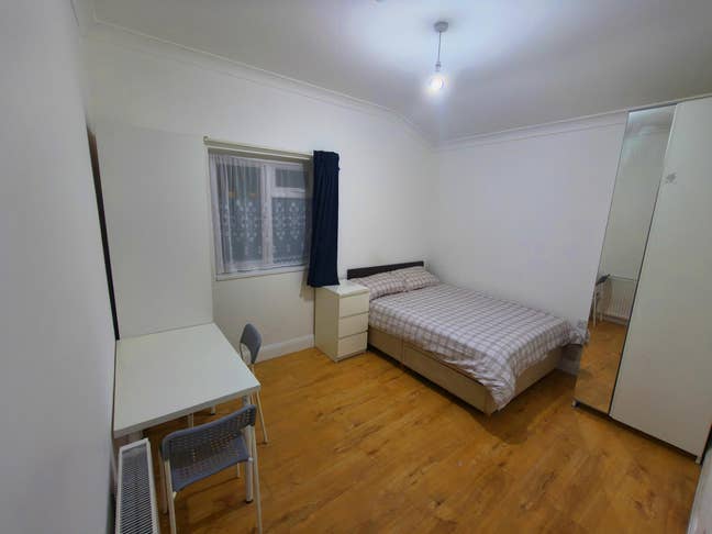 Double room | Southend-on-Sea Main Photo
