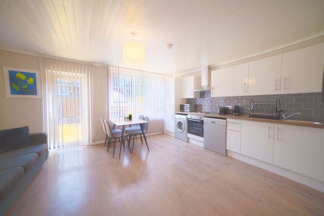 Bright Double + Garden, Walk to Canary Wharf Main Photo