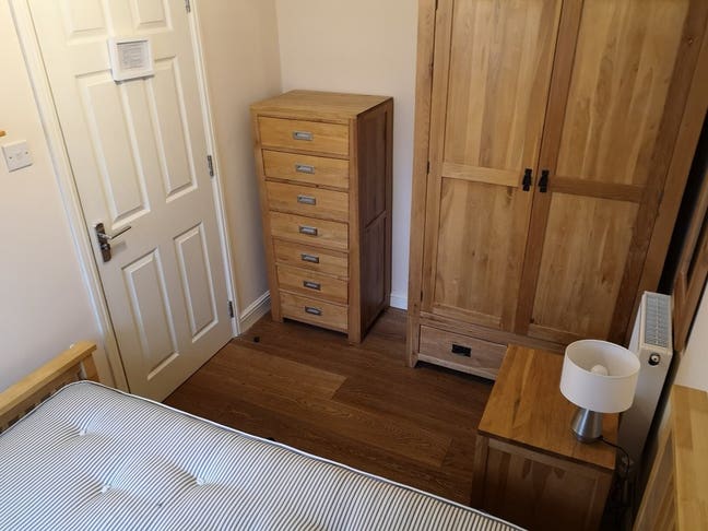 City Living Made Easy – Great Norwich Room Main Photo