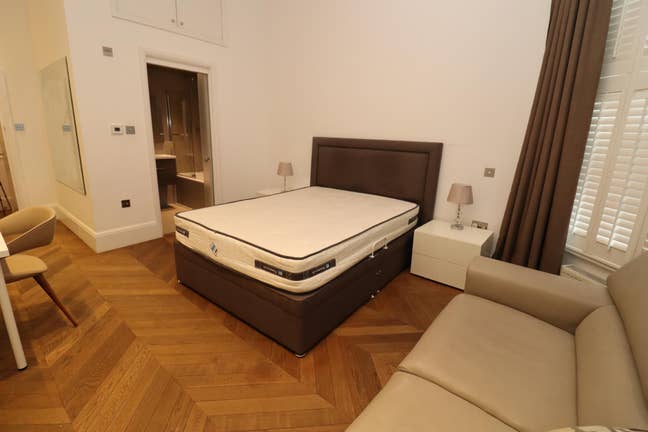 Luxurious Ensuite Double Room Close Regent Park Main Photo