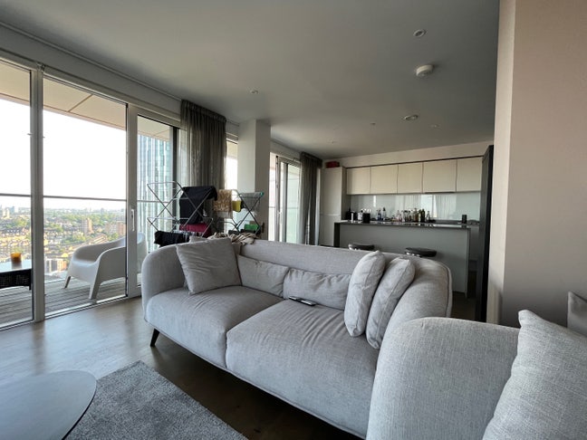 Room in a penthouse available at Elephant & Castle Main Photo