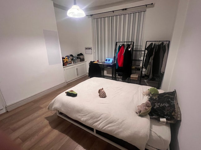 Cosy double in lev asapppp Main Photo