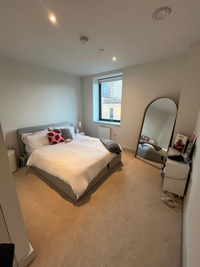 New Islington Master Bedroom Available Main Photo
