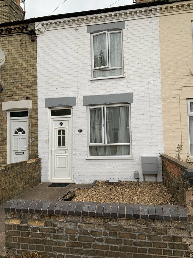 Property To Let Main Photo