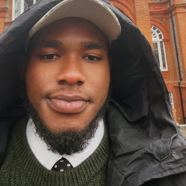 27 year old Male seeks a single or double room Main Photo