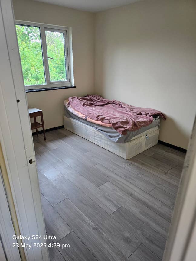 Double room to let Main Photo