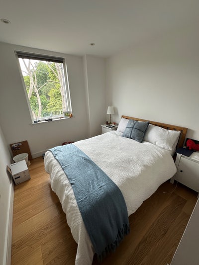 Bright, Modern Double Room in Bloomsbury Main Photo