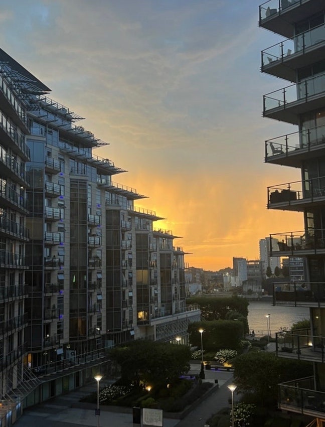 Double room with En suite in Battersea Reach Main Photo