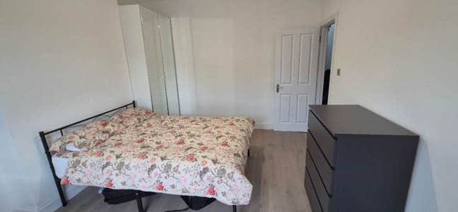 Double Room Willesden Green NW2 (Adr) Main Photo
