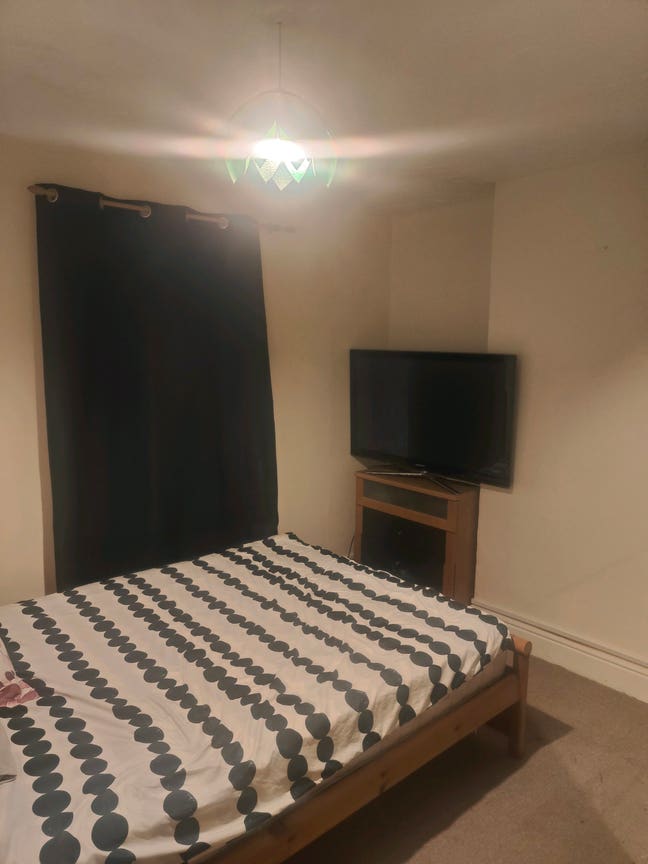 Double room avonmouth bs11 Main Photo
