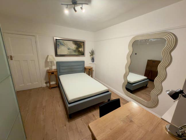 Cozy room for rent in London (NW, Kingsbury) Main Photo