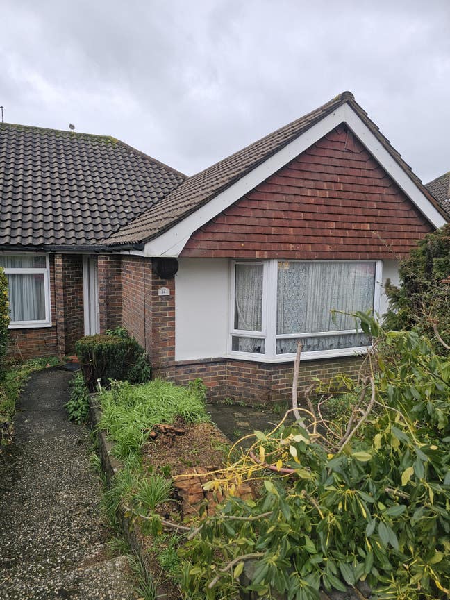 Large Double room Main Photo