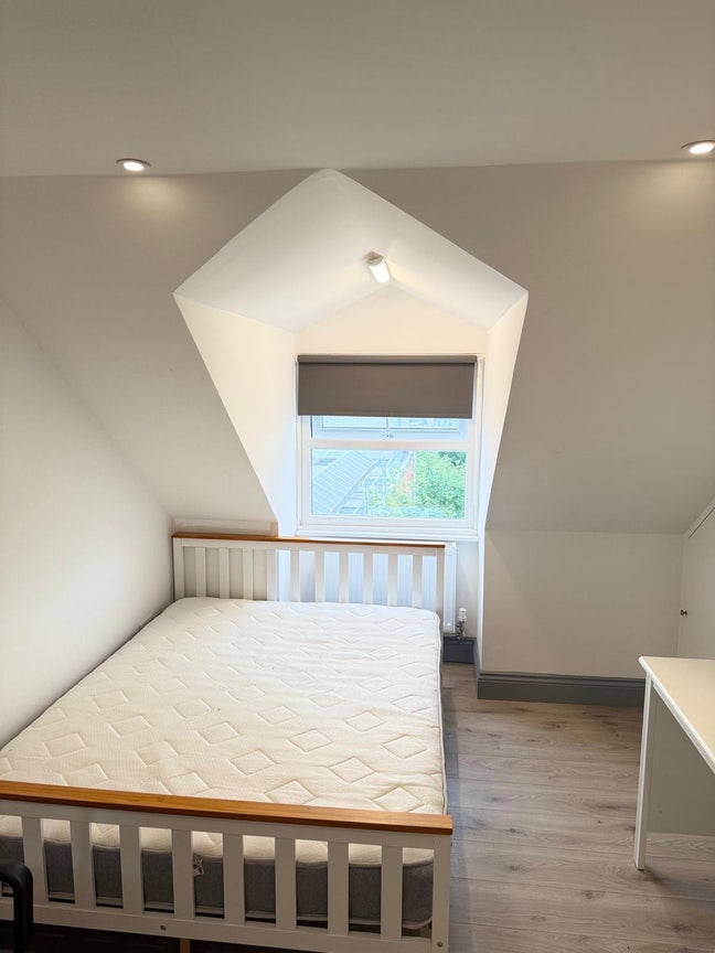 ✨🏡 Double Room in Muswell Hill – &pound;1100/month ✨ Main Photo