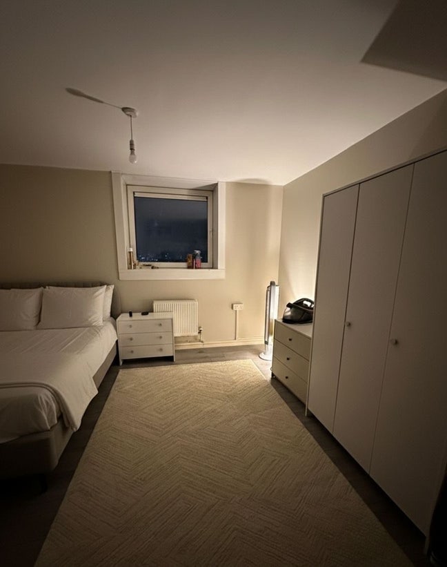 Double bedroom for rent Main Photo