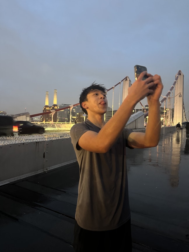 Two working students looking for a 6 month place Main Photo