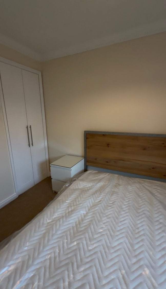 Furnished Room in Central Glasgow Main Photo