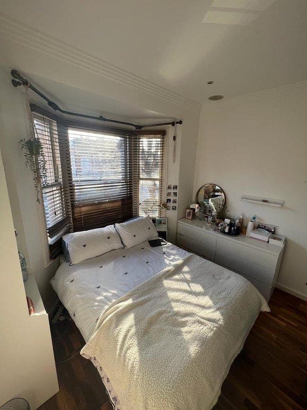 Double Room to Rent in W12 from February Main Photo