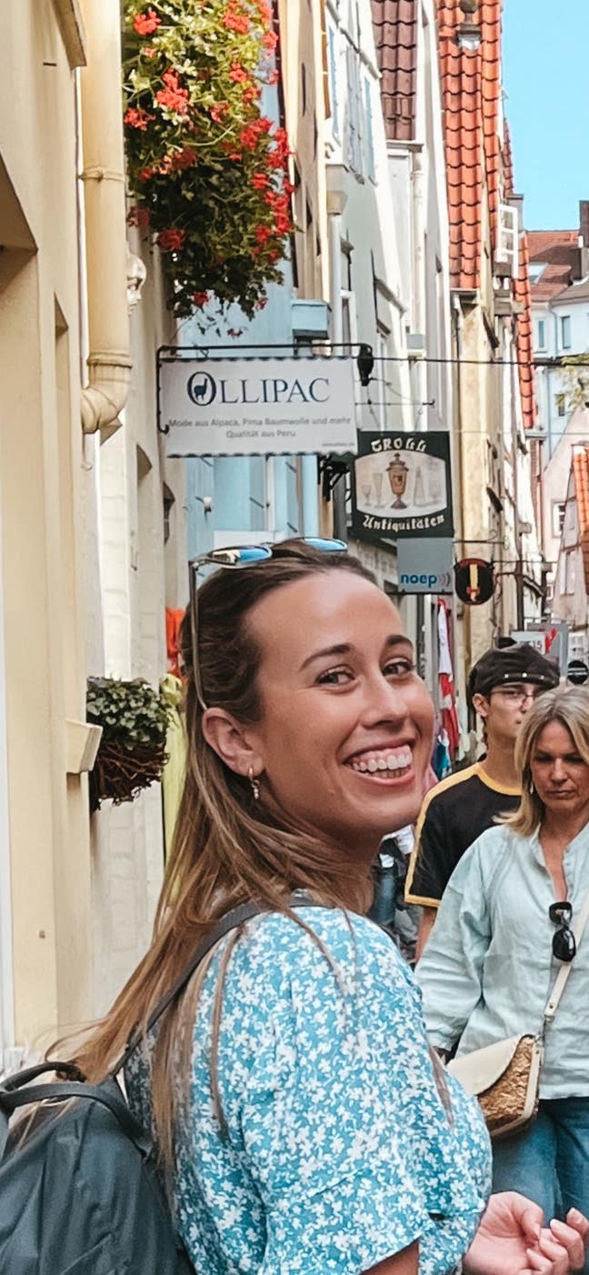 Looking for a sublet for July and August  Main Photo