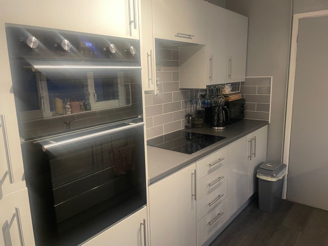 House /room to rent Main Photo