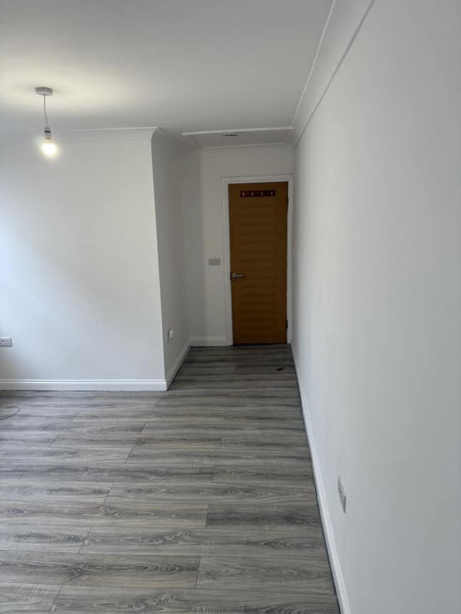 Double room to rent in Leytonstone  Main Photo