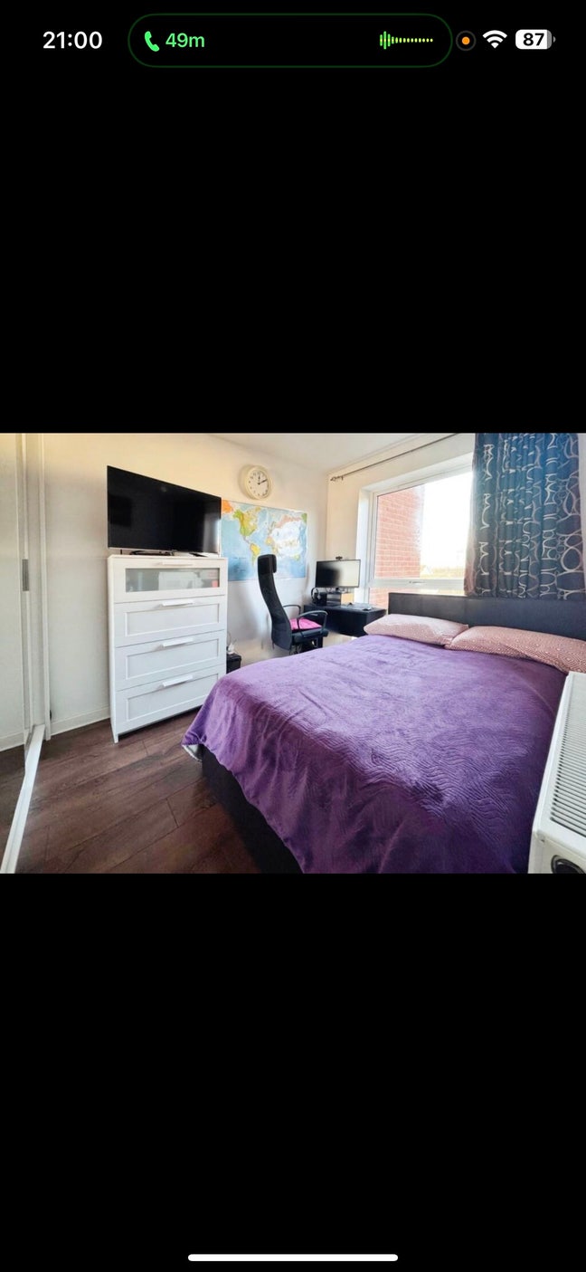 En-Suite room Main Photo