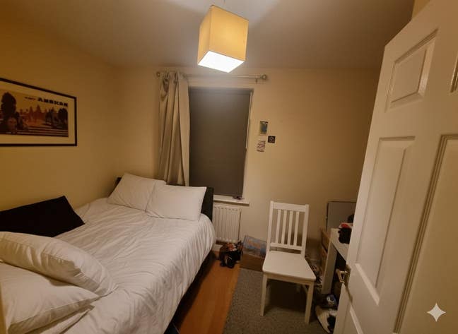 Room in Bow available from Feb 1st Main Photo