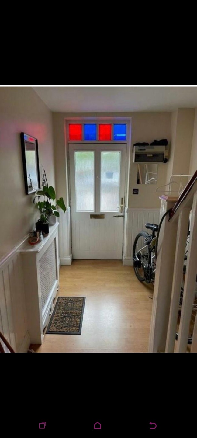 Room in Bow available from Feb 1st Main Photo