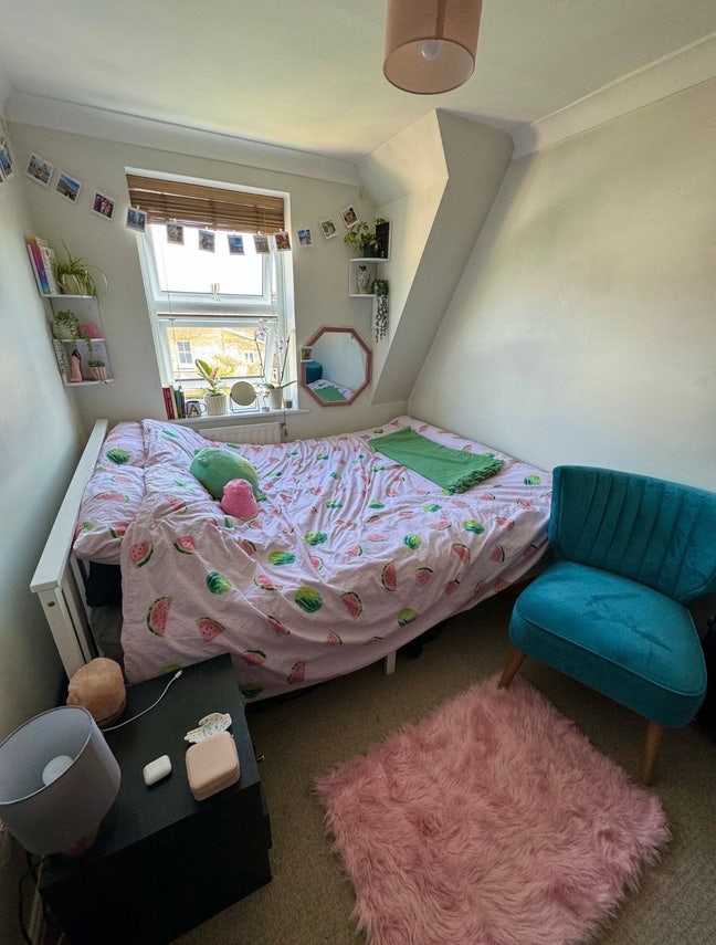 Lovely double room available ❤️ Main Photo