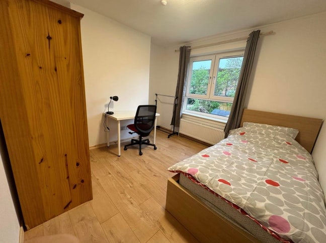 Double room for rent ! Main Photo