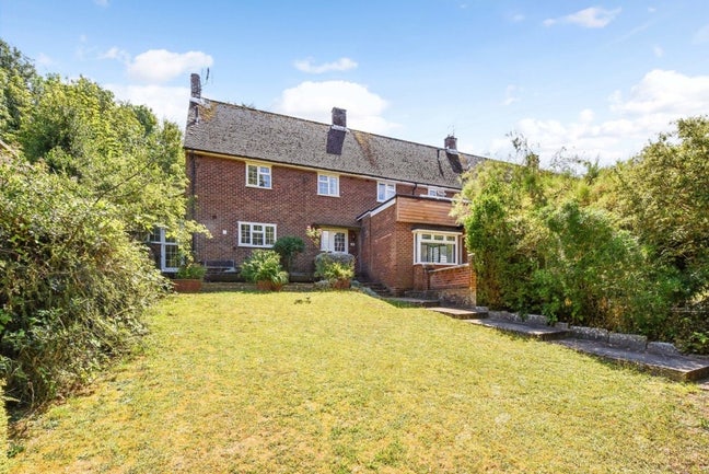 Single room available for rent in Winchester Main Photo