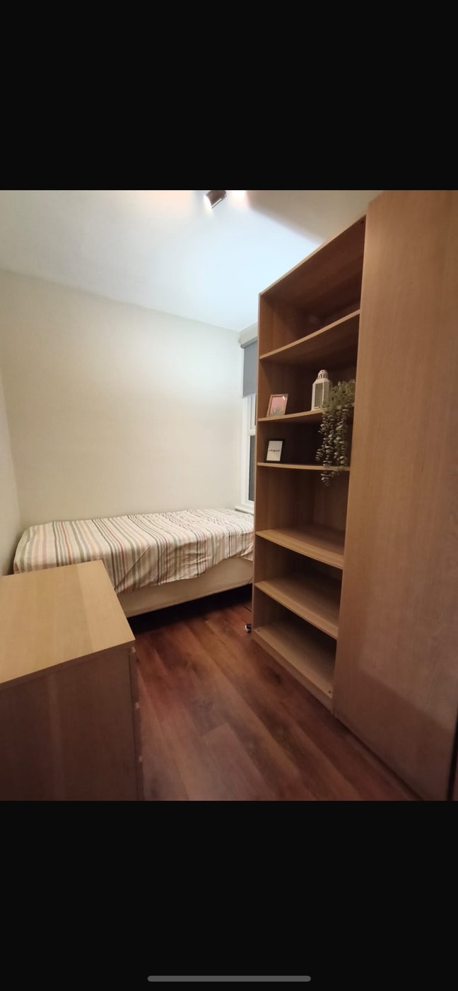  Single  Room! Location! Storage!! Garden!! Main Photo