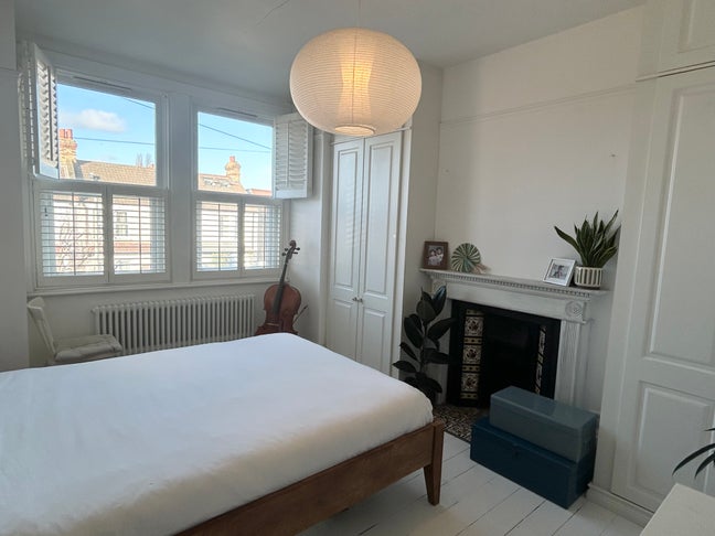 Double room in South London with great connection Main Photo