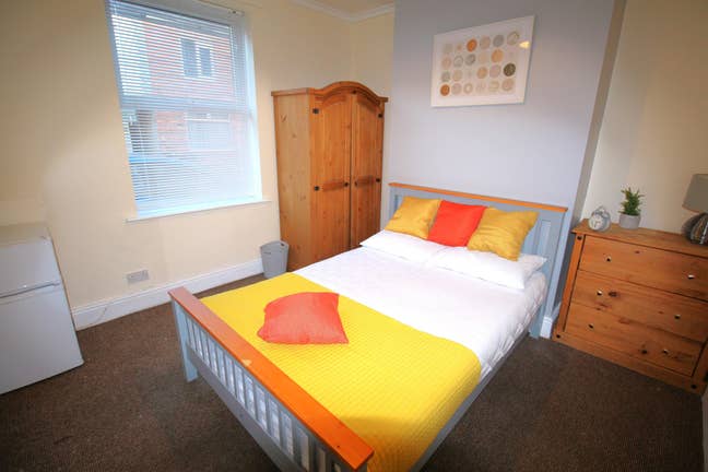 Cozy Double Room available !! Main Photo