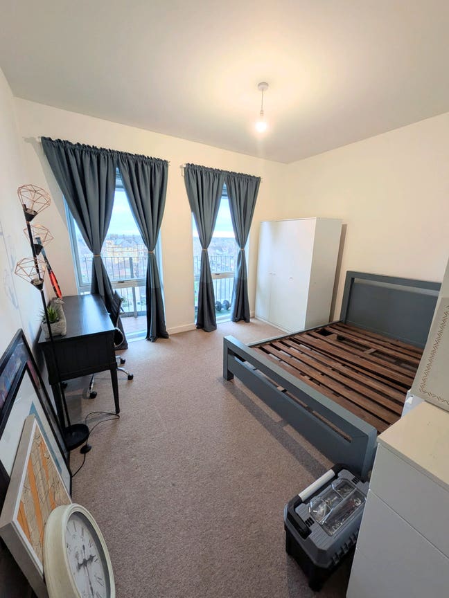 Furnished Room in Modern Barking Flat – &pound;800pcm |  Main Photo