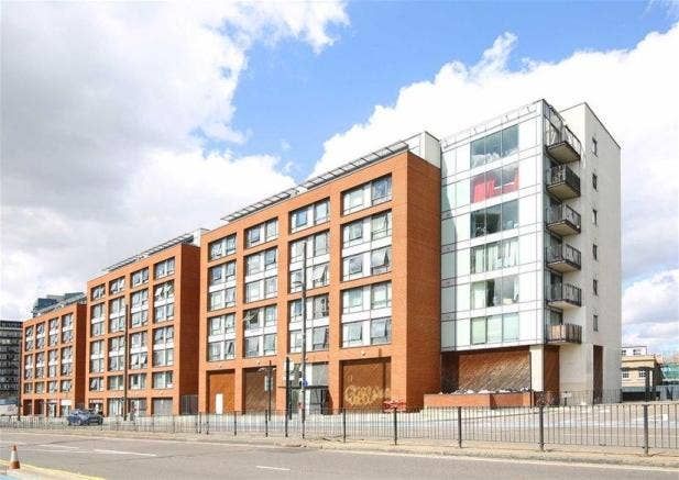 Luxury one bed flat, Stratford, E15 Main Photo