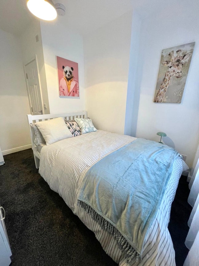 &pound;300 Move-in Gift - New Ensuites! Main Photo