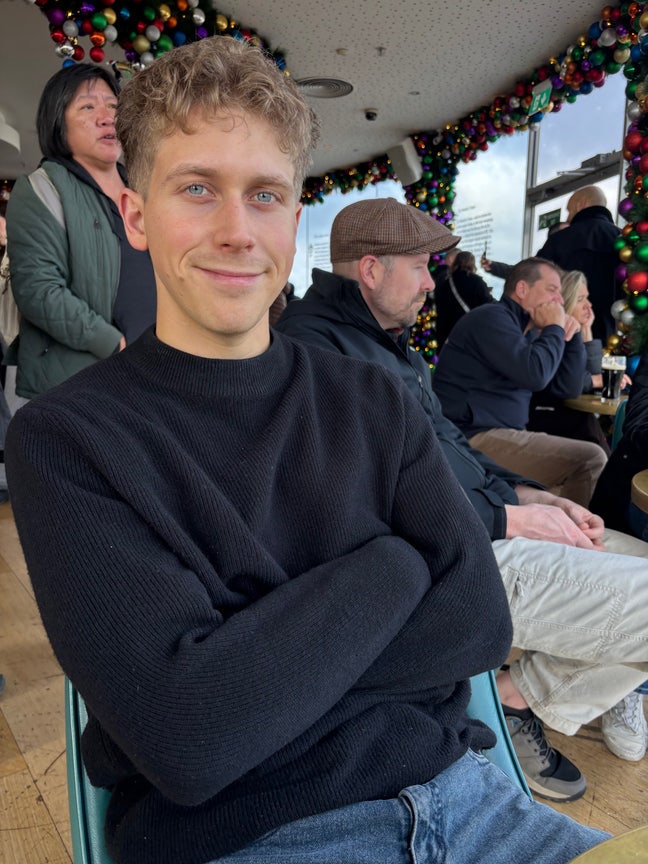 I’m a 24 year old male post-graduate lookin... Main Photo