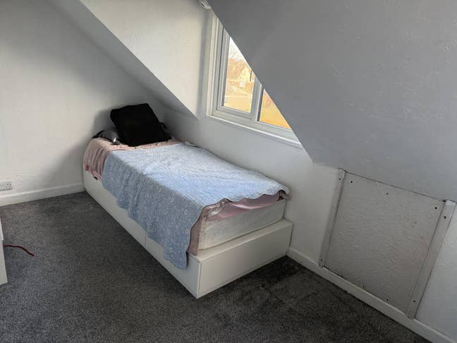 Double room for rent  Main Photo