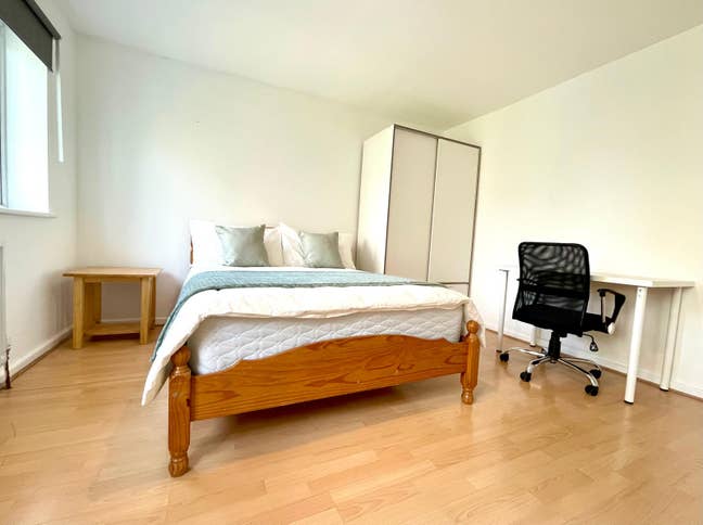 🔥Aldgate/E1 -Super Double Room + Garden🔥 Main Photo