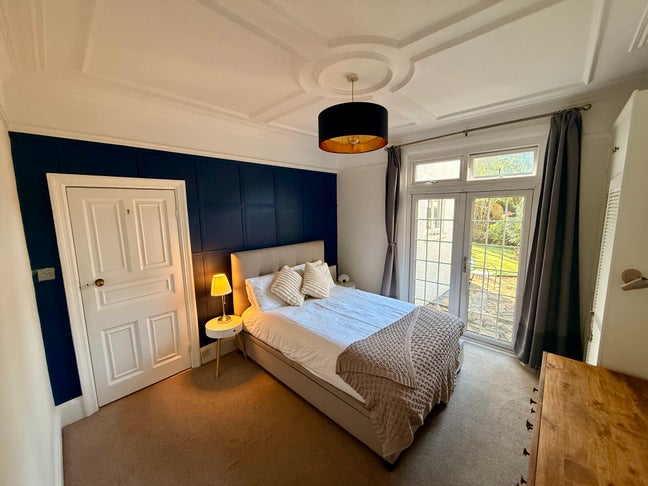 Spacious 1Bed garden flat  Main Photo