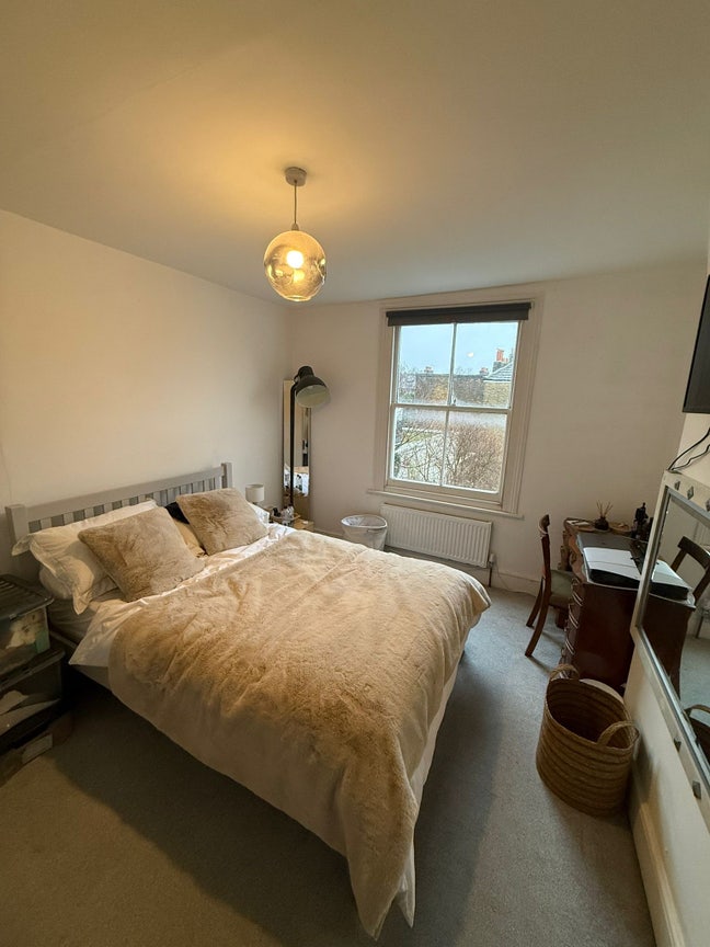 Room to rent in Clapham from 8th of February 2026 Main Photo