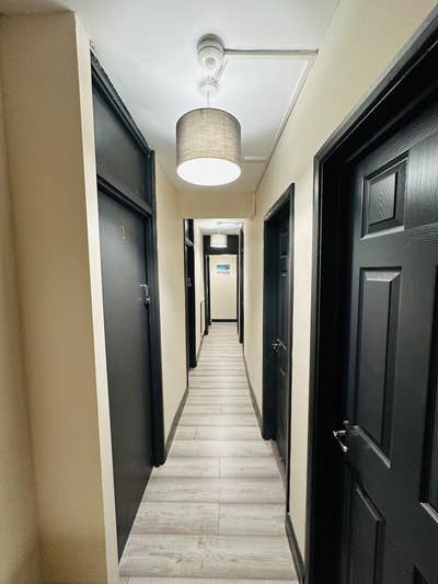 Spacious Furnished 4-Bed House in IG11 Main Photo