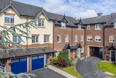 House Share - 3rd Floor Bedroom, own bathroom  Main Photo