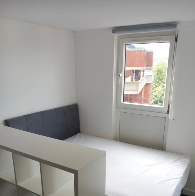 Single Room in N7 0LY Main Photo