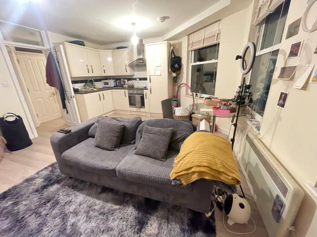 Large one bedroom flat in Holloway Road Main Photo