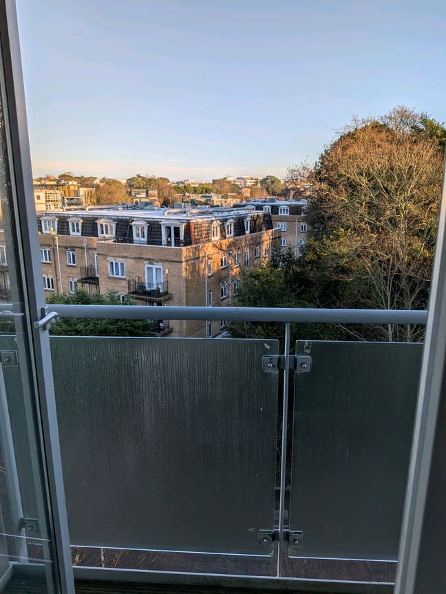 Bedroom & Bathroom Main Photo