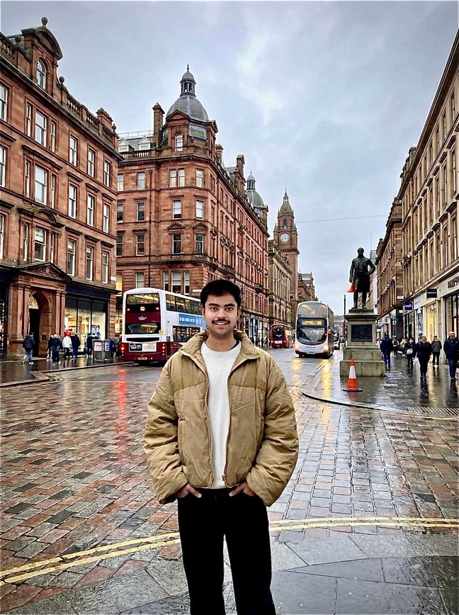 2 rooms sought by 2 males Main Photo