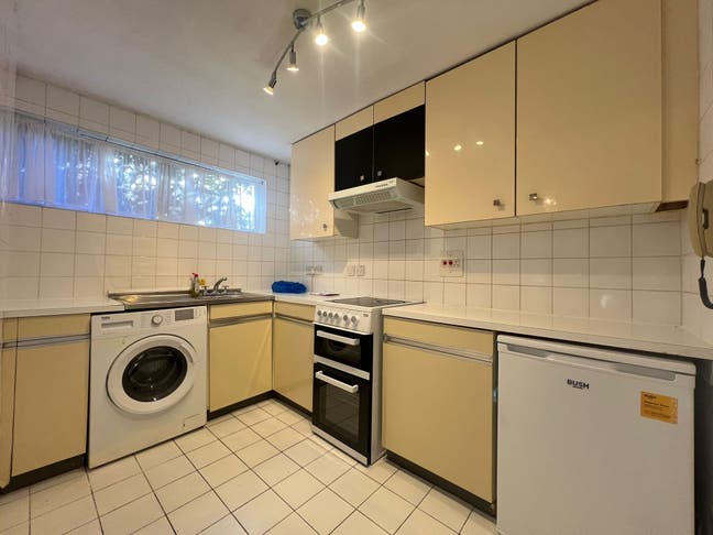 Homefield Park, Sutton, SM1 Main Photo