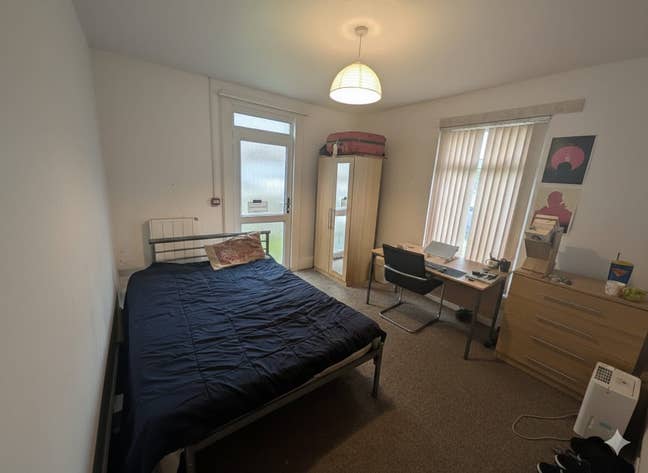 Room available in Uplands, Swansea Main Photo